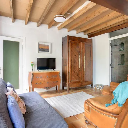 Tatil Evi Belle Demeure De Pierre Au Calme A *