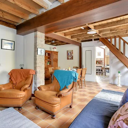 Belle Demeure De Pierre Au Calme A Tatil Evi Erquy
